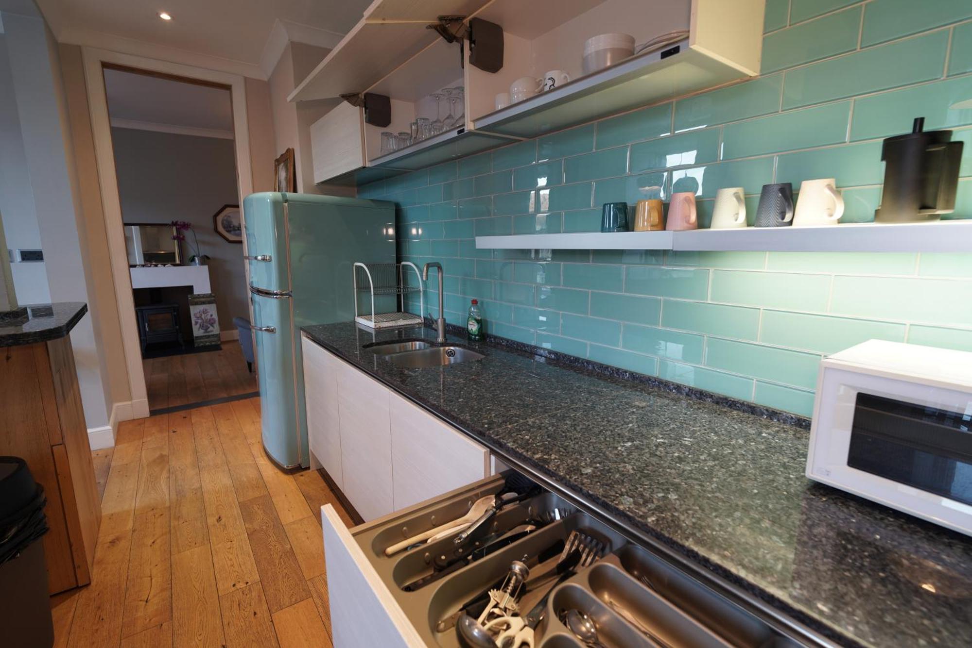 Spacious 2 Bed Apt Next To Royal Mile & Waverley EDI Exterior foto
