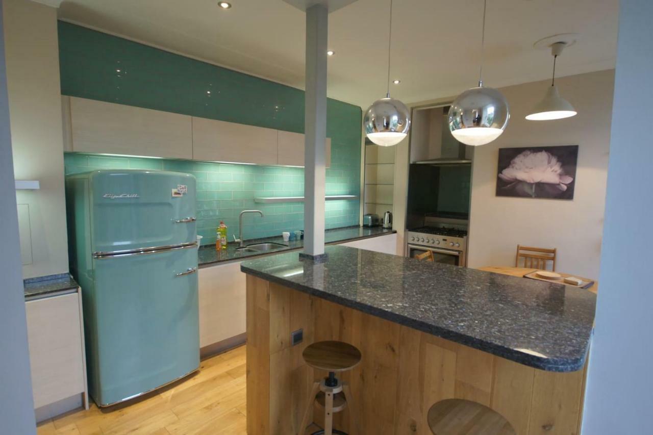 Spacious 2 Bed Apt Next To Royal Mile & Waverley EDI Exterior foto