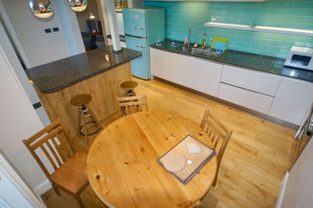 Spacious 2 Bed Apt Next To Royal Mile & Waverley EDI Exterior foto